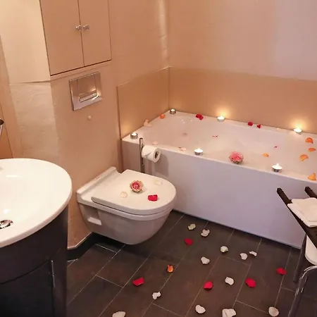 Ruarklef Apartman