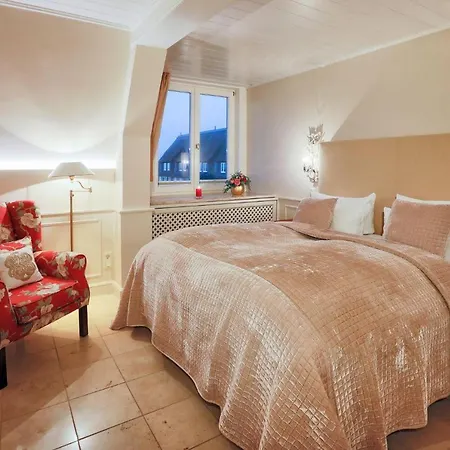 Ruarklef Apartman *